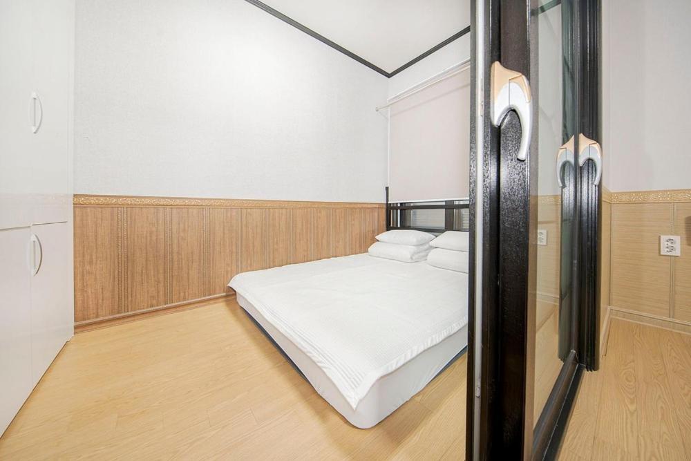 Boryeong Daecheon Sun And Moon Pension Экстерьер фото